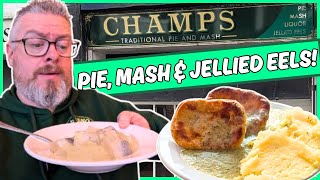 I Review TRADITIONAL PIE & MASH - But It's NOT in LONDON!
