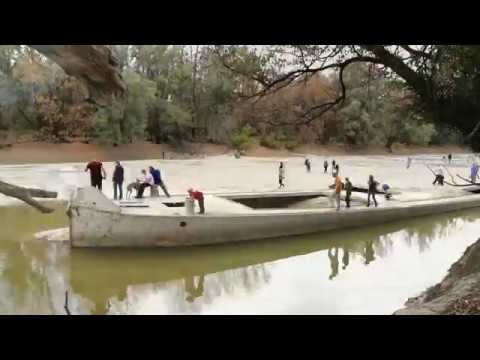 Hajóroncsok a kiszáradt mederben 2.