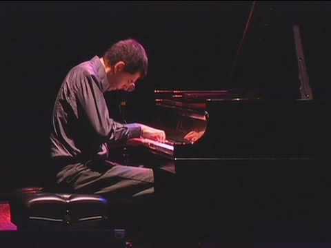 Lachrimae - André Mehmari Trio