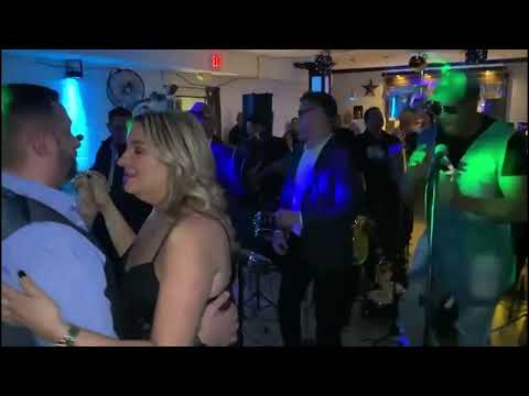 JC ALPHA  - MI MUJER ME GOBIERNA LIVE (COVER)