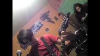 the white stripes i can&#39;t wait cover by cheko y sopitas.MP4