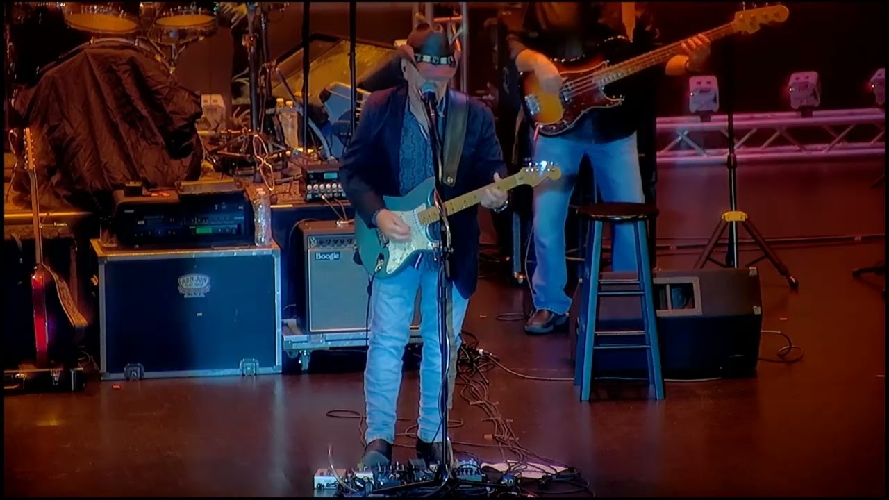 Promotional video thumbnail 1 for The Limit - Eagles & Doobie Bros Tribute Band