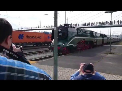 Einfahrt Sonderzug  Hof Hbf