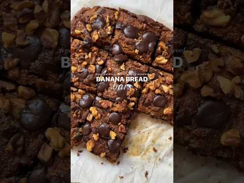 Healthy Banana Bread Bars 🍌 vegan, gluten free, oil free, naturally sweetened
