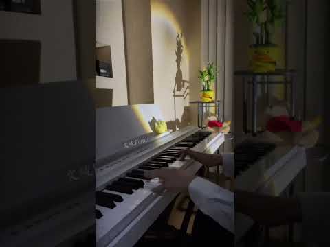 #钢琴 #破旧世界 “如果你的心简单，那么这个世界也就简单。”