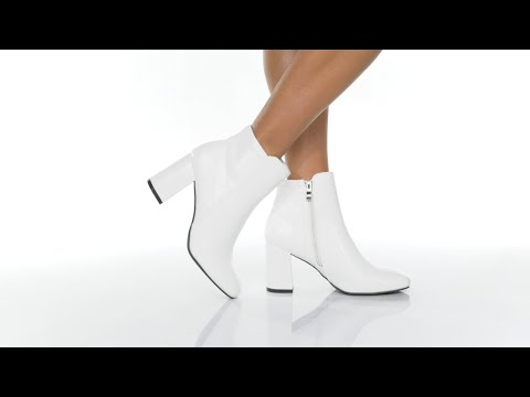 MIA Carla | Zappos.com