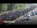 La caravana migrante crece y el Gobierno endurece controles | Noticias Telemundo
