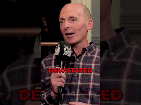 Mike Dean's Reaction to Aguero's GOAL😬#shorts