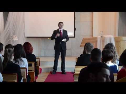 Macho a zlatokopka: Filip Soós