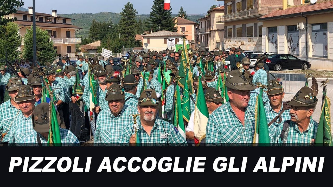 Pizzoli accoglie gli alpini