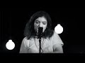 Lorde - Perfect Places (Stripped Down Live)