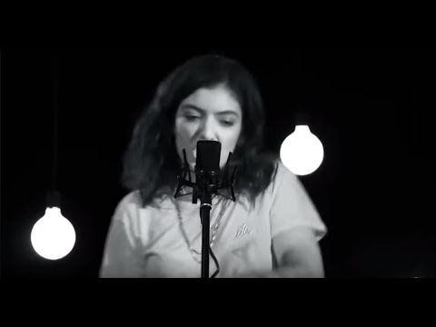 Lorde - Perfect Places (Stripped Down Live)