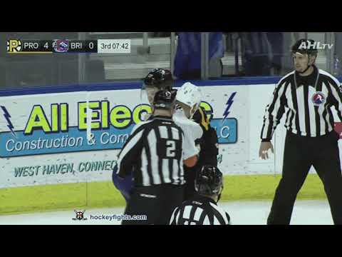 Brendan Woods vs Seth Helgeson