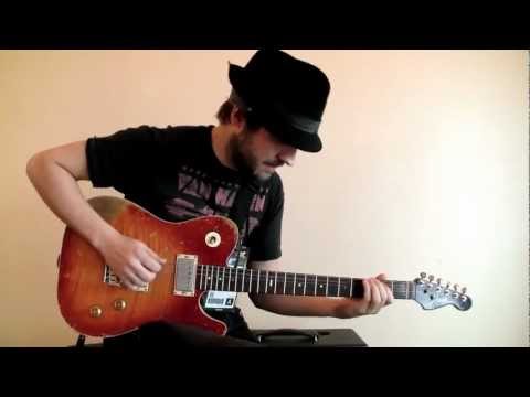 Andy Wood using the Ditto Looper