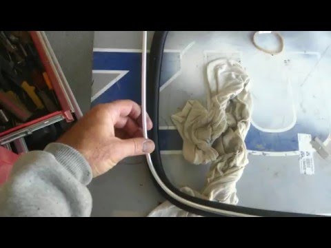 DIY installing window Chrome on rubber VW Bug