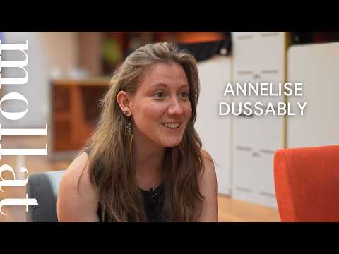 Annelise Dussably - Oracles et tasses de thé