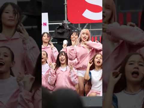 [Fancam] DKDK/Love Bomb - Smile K-girls cover Fromis_9