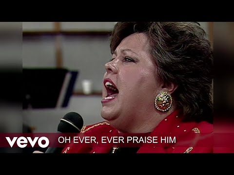 Gaither - O Holy Night (Lyric Video / Live) ft. Sue Dodge, Buddy Greene