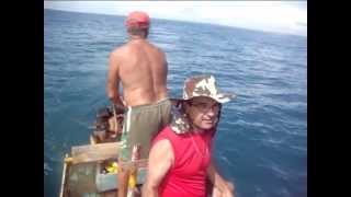 preview picture of video 'Pescaria em alto mar  palhaço fubica'