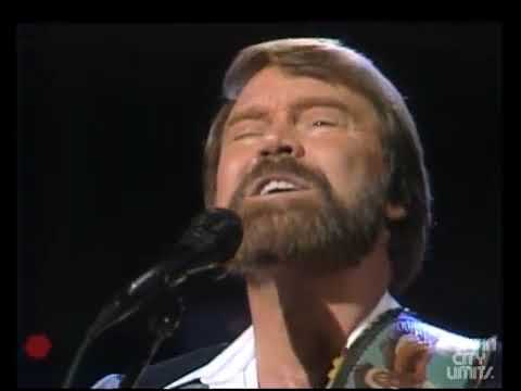 Glen Campbell - ''Wichita Lineman'' - 1985 - [Austin City Limits]