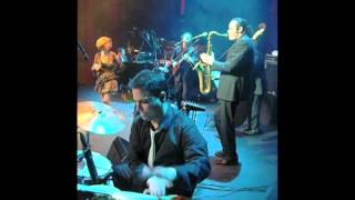 GIRA SOLE GIMÉNEZ - DOS GARDENIAS 2010