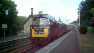 preview picture of video 'D1015 leaving Dunkeld (Western Chieftain)'
