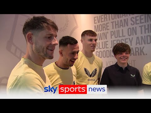 Everton reward young fan who flew from Sydney for postponed match with Liverpool