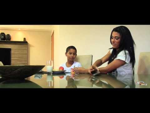 MC TOCHA E DADÁ BOLADÃO E GAROTA ASSANHADA - NÃO VOU MAIS CHORAR - CLIPE OFICIAL