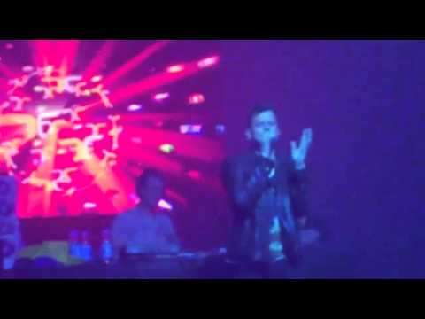 Richard Durand feat. Christian Burns @ WDM Explosion