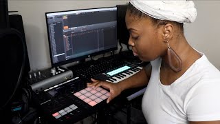 WRITING A SONG AND MAKING A BEAT IN MASCHINE | JAM WITH ME