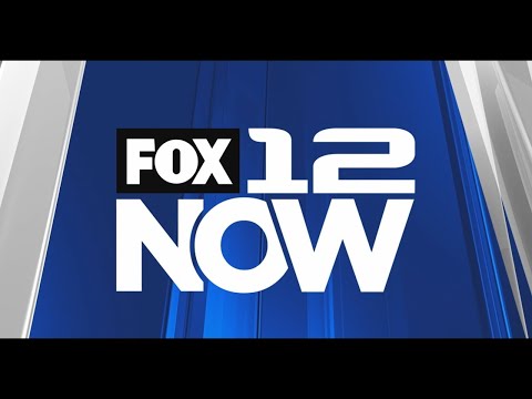 Christmas tree arrives in Pioneer Courthouse Square