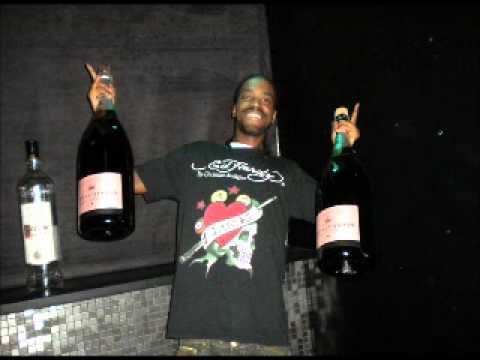 Young Skeez Feat Twerk Uma Boss Freestyle