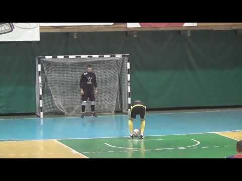 16 КУ 1      1/8 – 4/5 Хладотехника – DreamTeam