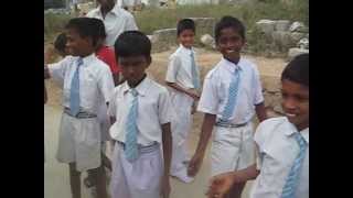 preview picture of video 'Josie Jeffery Seedbombing with the children of India; The boys!'