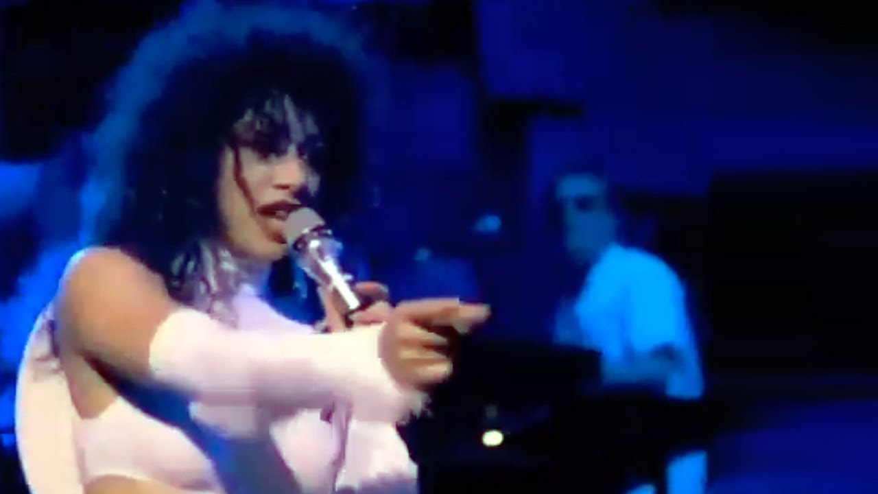 Sheila E. - Beautiful Night with Prince - YouTube