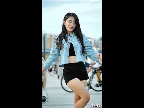 170916 레이디비 (시온, LADY B) - 빨간 맛 (레드벨벳) @ 여의나루 한강공원 직캠 By SSoLEE