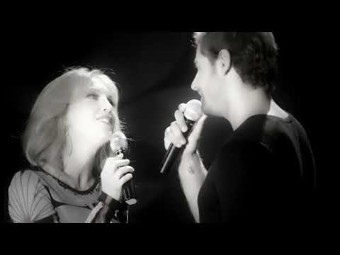 Laura Flores - Lo que me tiene aqui (Video Oficial) ft. Gabriel Soto