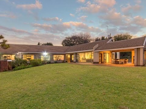 5 Bedroom House For Sale in Victory Park, Randburg, Gauteng, South Africa for ZAR 5,900,000