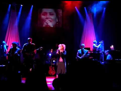 The Hittills & Laila Adele - What Becomes of The Brokenhearted