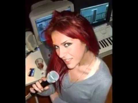 Pit10 ft. Zeynep Sağdaş - Tüm Bedenler Aynıdır