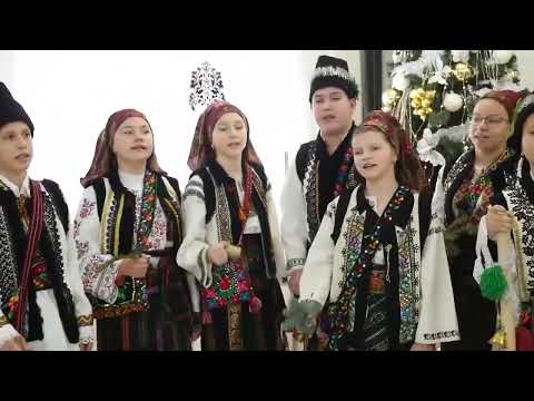 Ansamblul folcloric "Tălăncuța". Colind de Crăciun "Leru-i, Doamne".