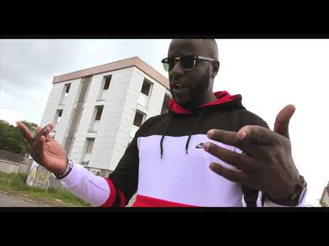 Damo ft Flowska & Marina - INTOUCHABLES 2 (Clip officiel)
