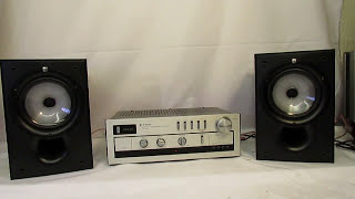 Video thumbnail for KEF Q15 Speakers bi-wire loudspeakers 6 ohms 10 - 100 watts Quality sound by Vintage - Present - Future