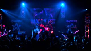 MANAFEST FIRE IN THE KITCHEN [LIVE]
