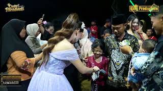 Download lagu BONGAS - DESY PARASWATI - ORGAN DESY PARASWATI GROUP PIMP: DESY.P || LIVE CIASEM SUBANG mp3 Download lagu BONGAS - DESY PARASWATI - ORGAN DESY PARASWATI GROUP PIMP: DESY.P || LIVE CIASEM SUBANG mp3