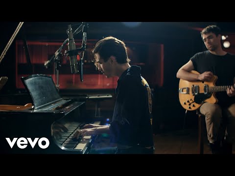Greyson Chance - Dancing Next To Me (Acoustic Video)