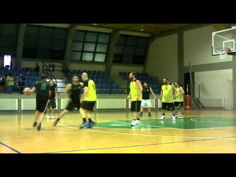 Τριπόντιοι vs Ρούκουνες