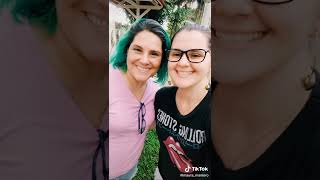 amigos são flores que a vida planta na gente 🙈🎇🙋🏽‍♀️🌄🌄