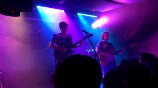 Girlpool - Crowded Stranger (Live @ Baby's All Right 07-29-15)