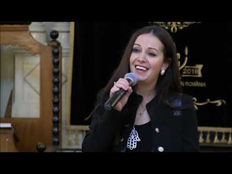 Alexandrina, Iuliana și Florian Chelu la Sinagoga din Deva